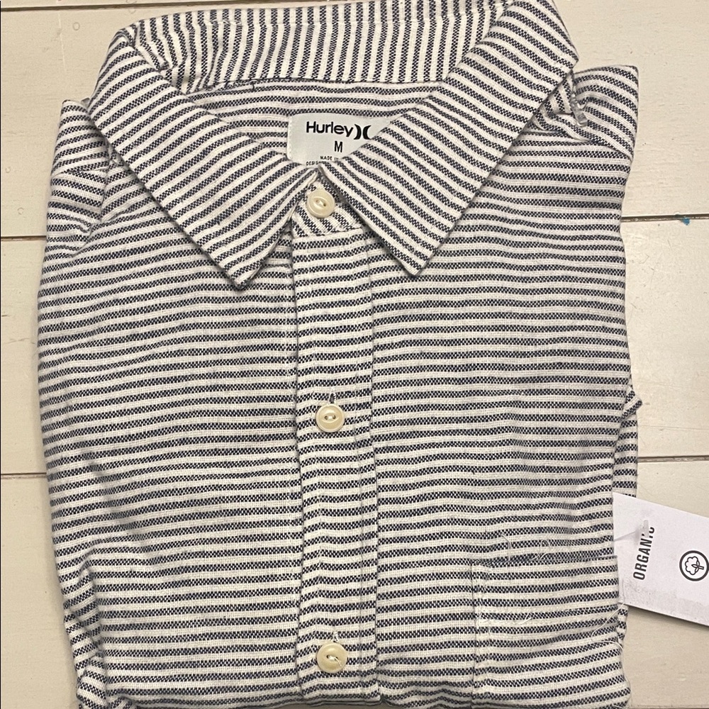 Hurley Men's Black and White Striped Button Down Shirt